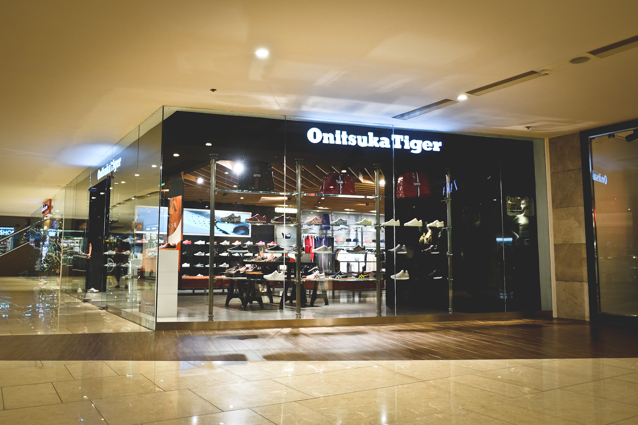 onitsuka tiger branch